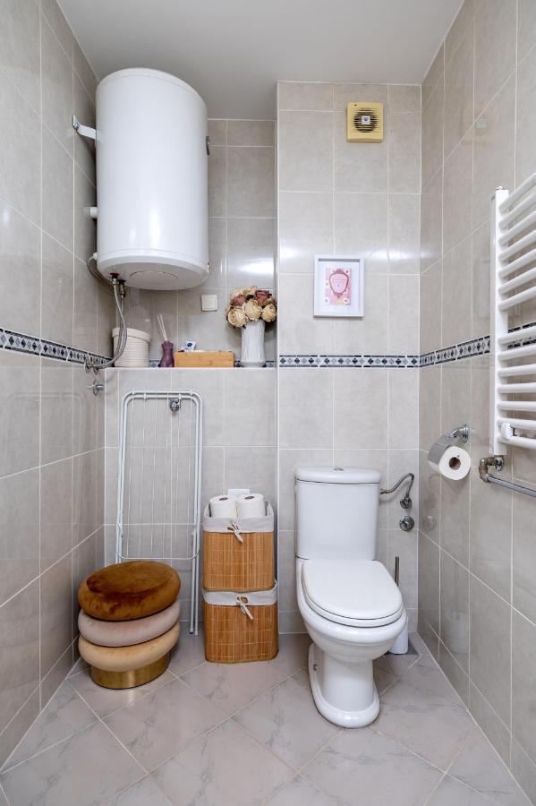 Aquarelle Apartment Subotica Buitenkant foto