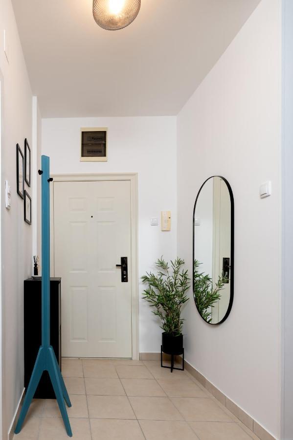 Aquarelle Apartment Subotica Buitenkant foto